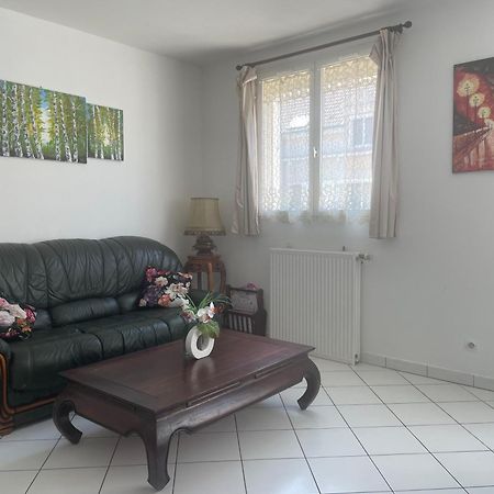 Location Chambre Double Dans Appartement - Cergy Extérieur photo